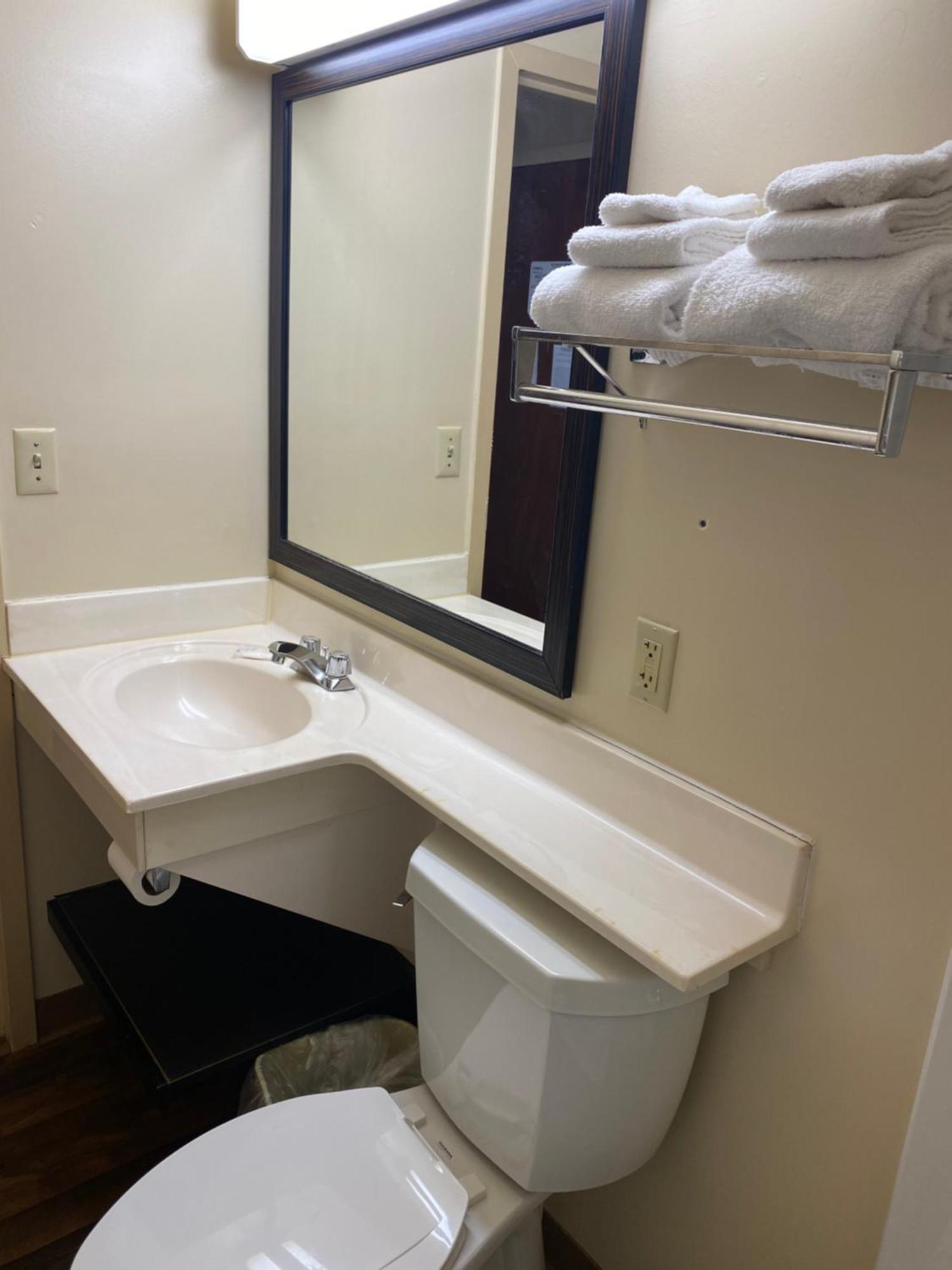 Suburban Studios Auburn Hills - Detroit Zewnętrze zdjęcie